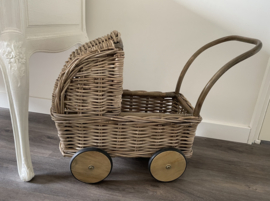 Niedriger Puppenwagen (65 x 26 x 43 cm)