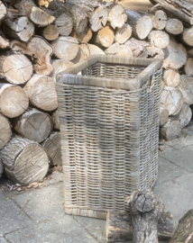 Hoge strakke open mand voor hout en pellets (35x45x65cm)