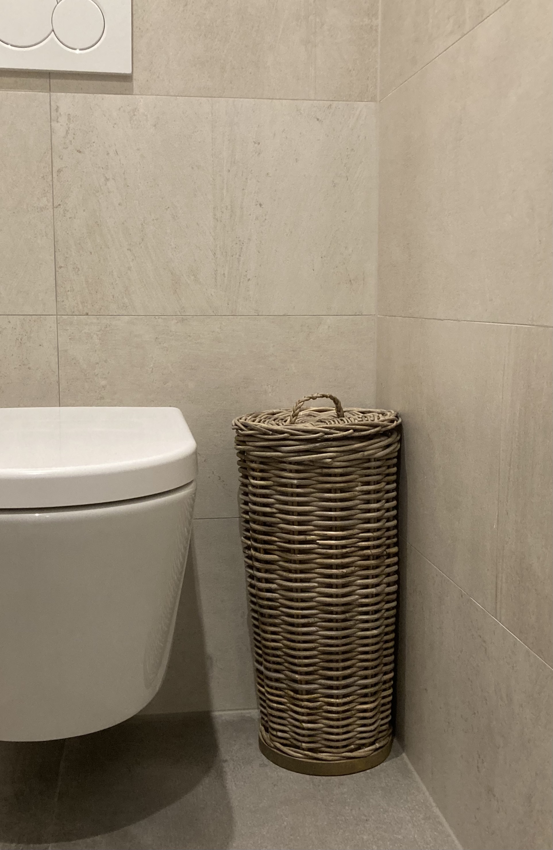 Toilettenpapierhalter rund (25 x 50 cm)