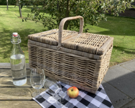 Picknickkorb, schlicht mit Klappen (50 x 35 x 25 cm)