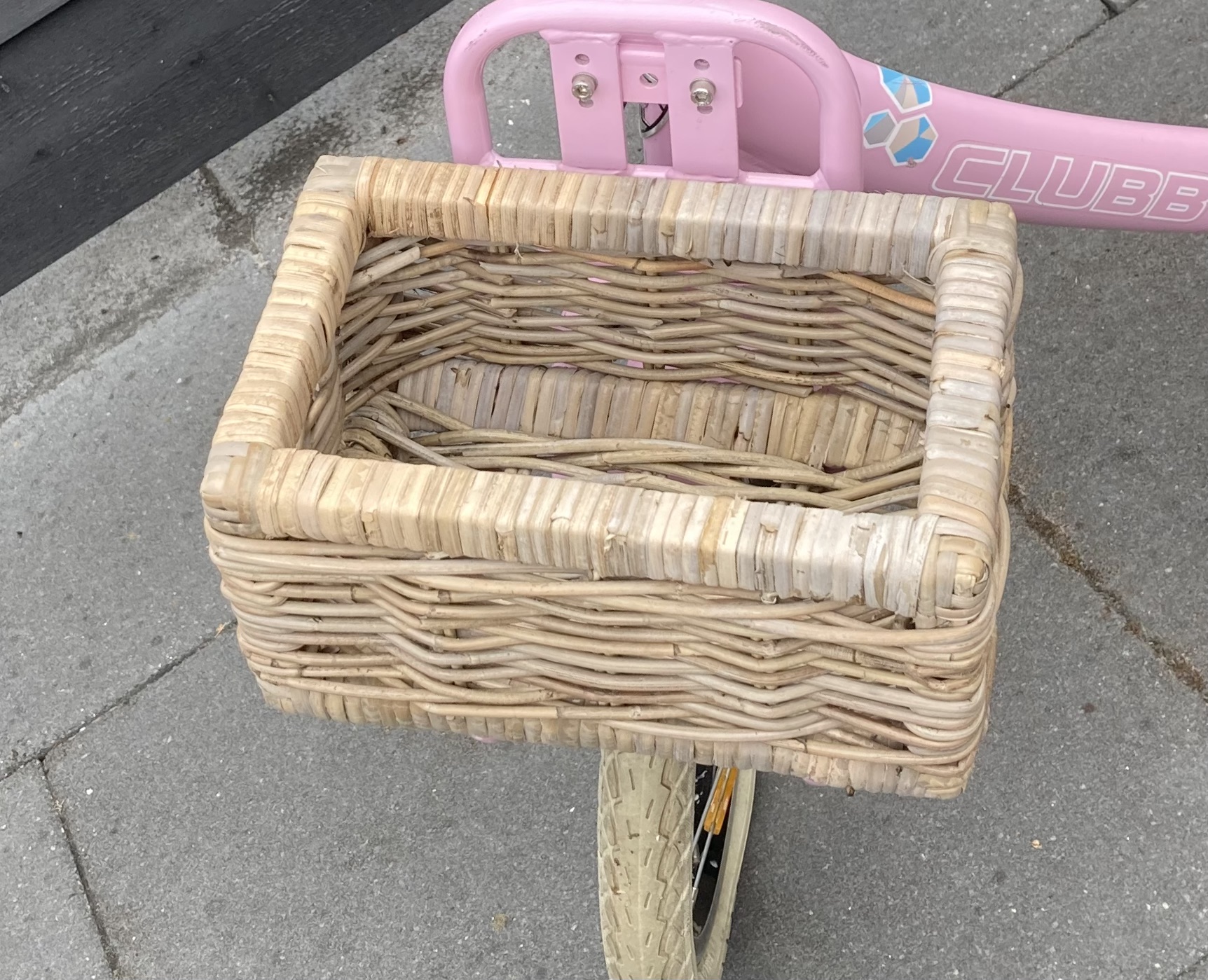 Small rectangular bicycle basket (28x18x15cm)