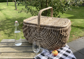 Picknickmand rond toelopend (56x34x45cm)