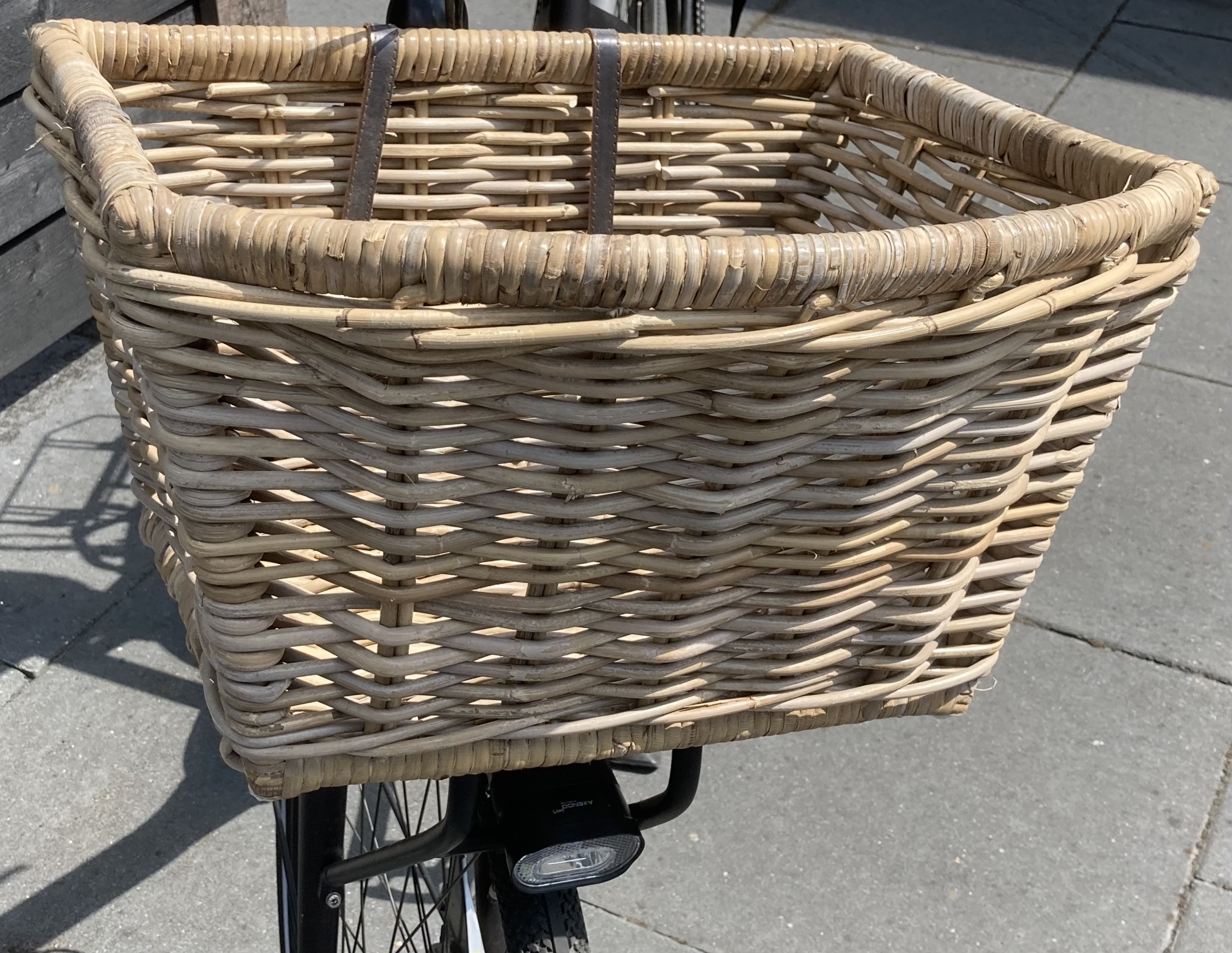Rundlaufender Fahrradkorb (47 x 42 x 27 cm)