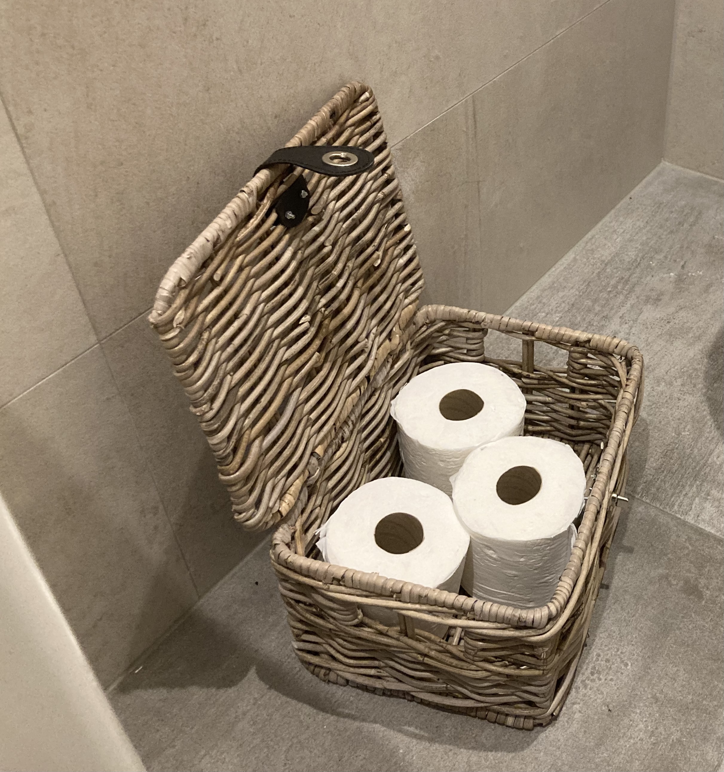Middel koffertje lederen sluiting toilet (34x25x19cm)