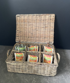 Theedoos dun rotan, 6 vaks (28x20x10cm)