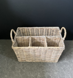 Wicker basket with compartments (30x20x15cm)