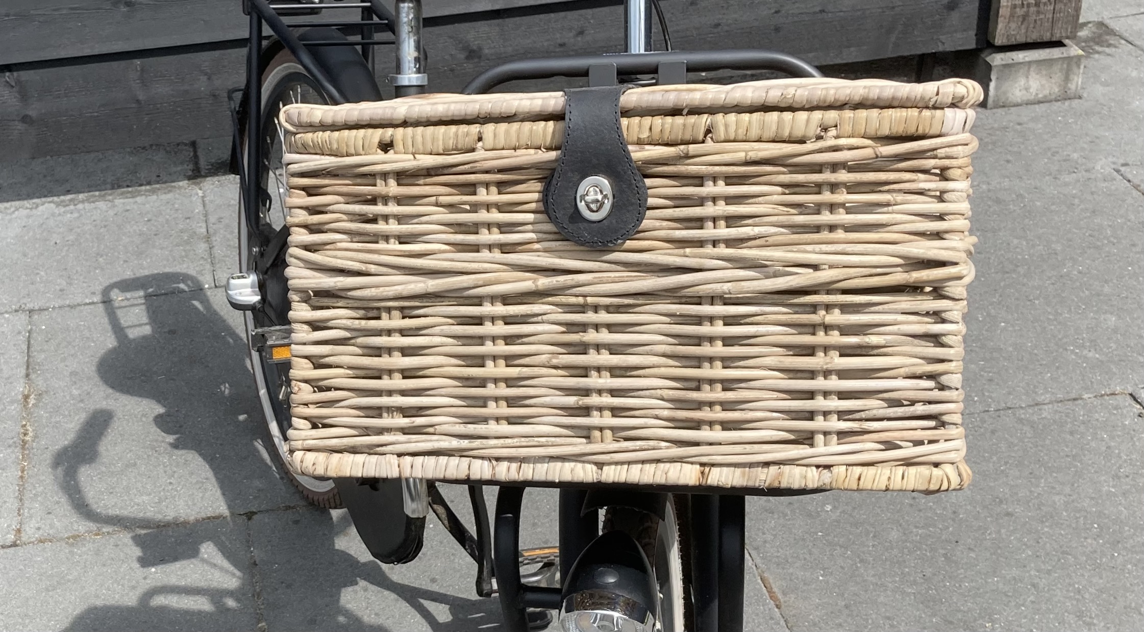 Fietsmand met deksel (42x31x24cm)