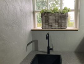 Fensterbankkorb (50 x 20 x 30 cm) mit Ledergriffen