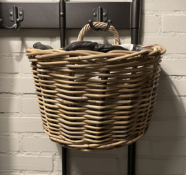 Hanging basket