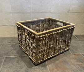 Grote open strakke wasmand (56x47x35cm)