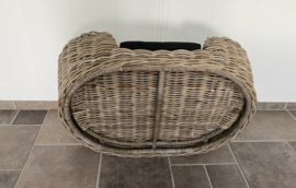 Großer doppelwandiger ovaler Hundekorb (90 x 70 x 43 cm)