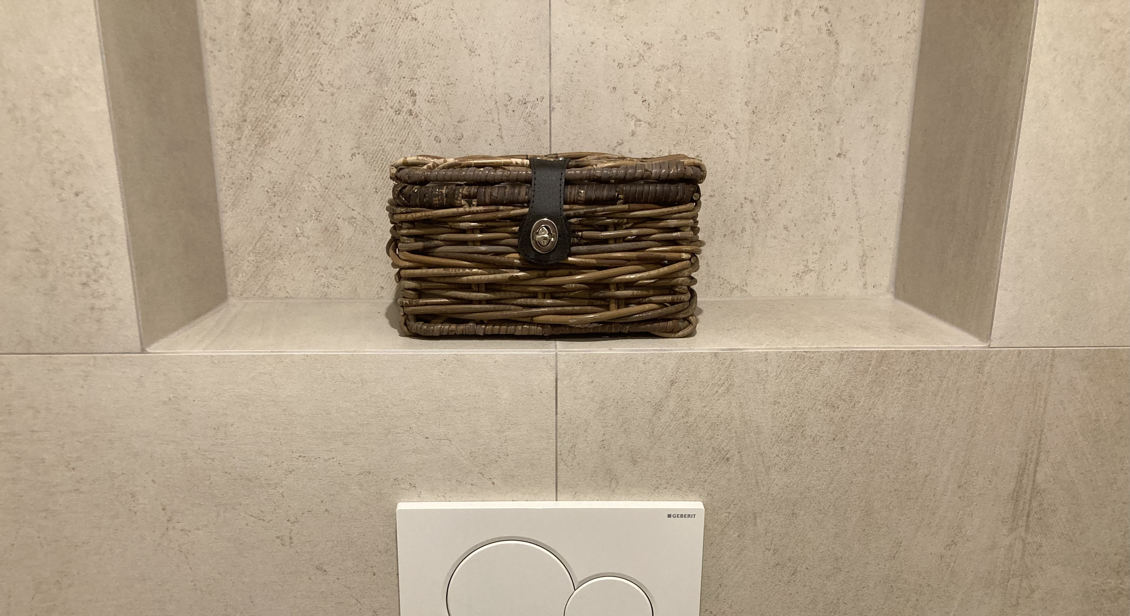 Kleiner Koffer mit Lederverschluss Toilette (BRAUN) (27 x 18 x 13cm)