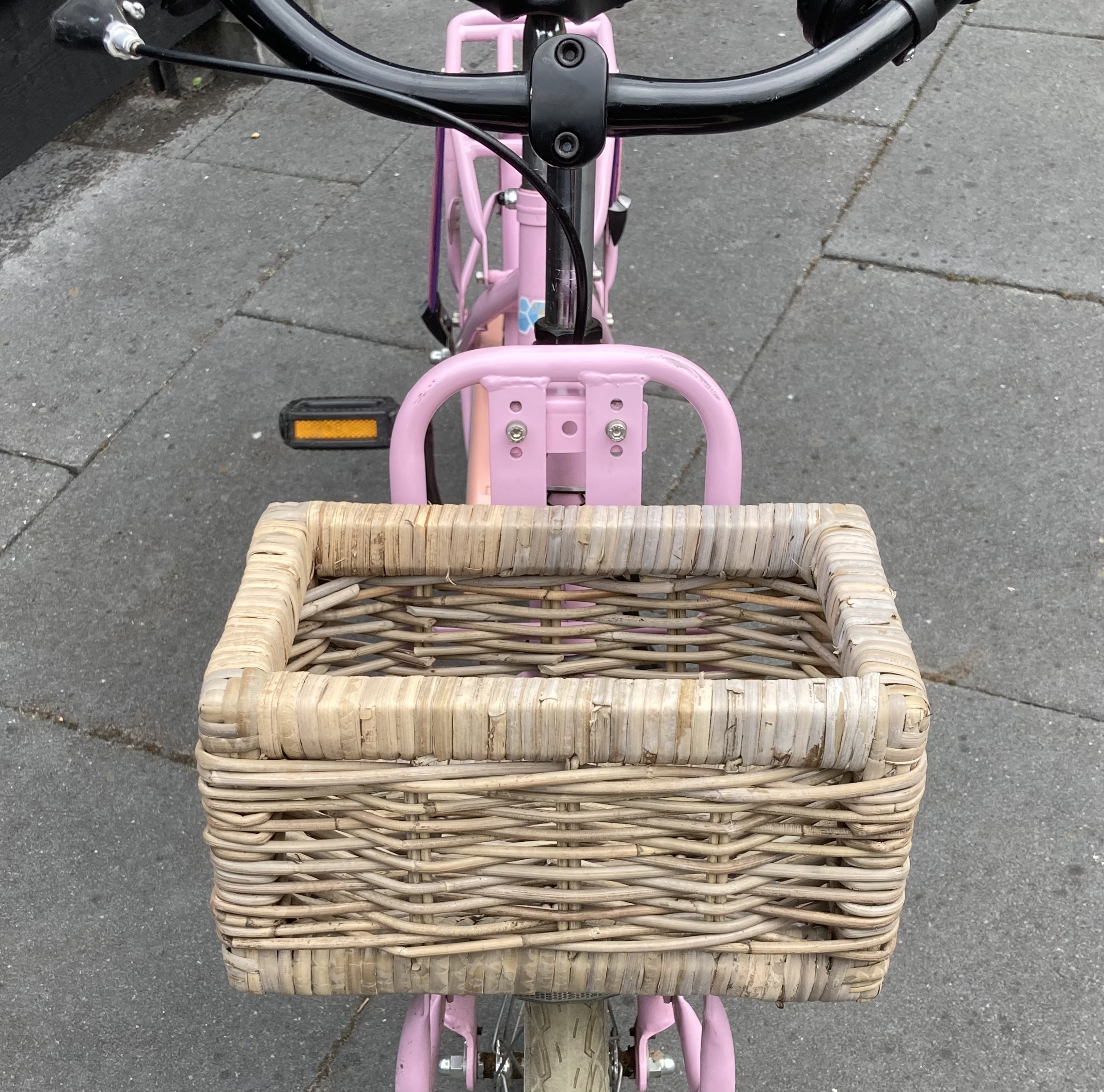 Small rectangular bicycle basket (28x18x15cm)