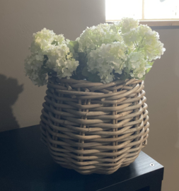 Round window sill basket
