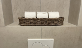 Schmaler Korb aus feinem Schilf (45 x 12 x 9 cm)