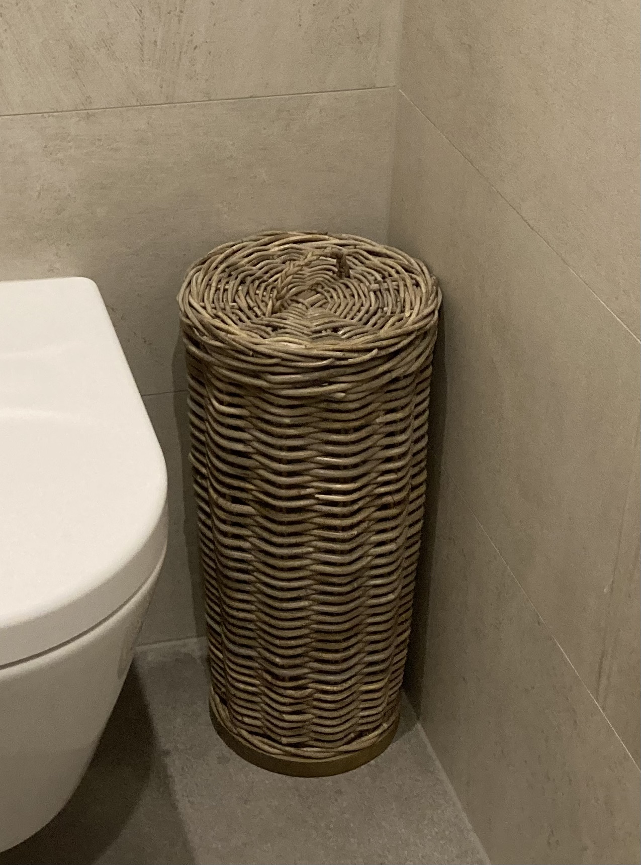 Toilettenpapierhalter rund (25 x 50 cm)