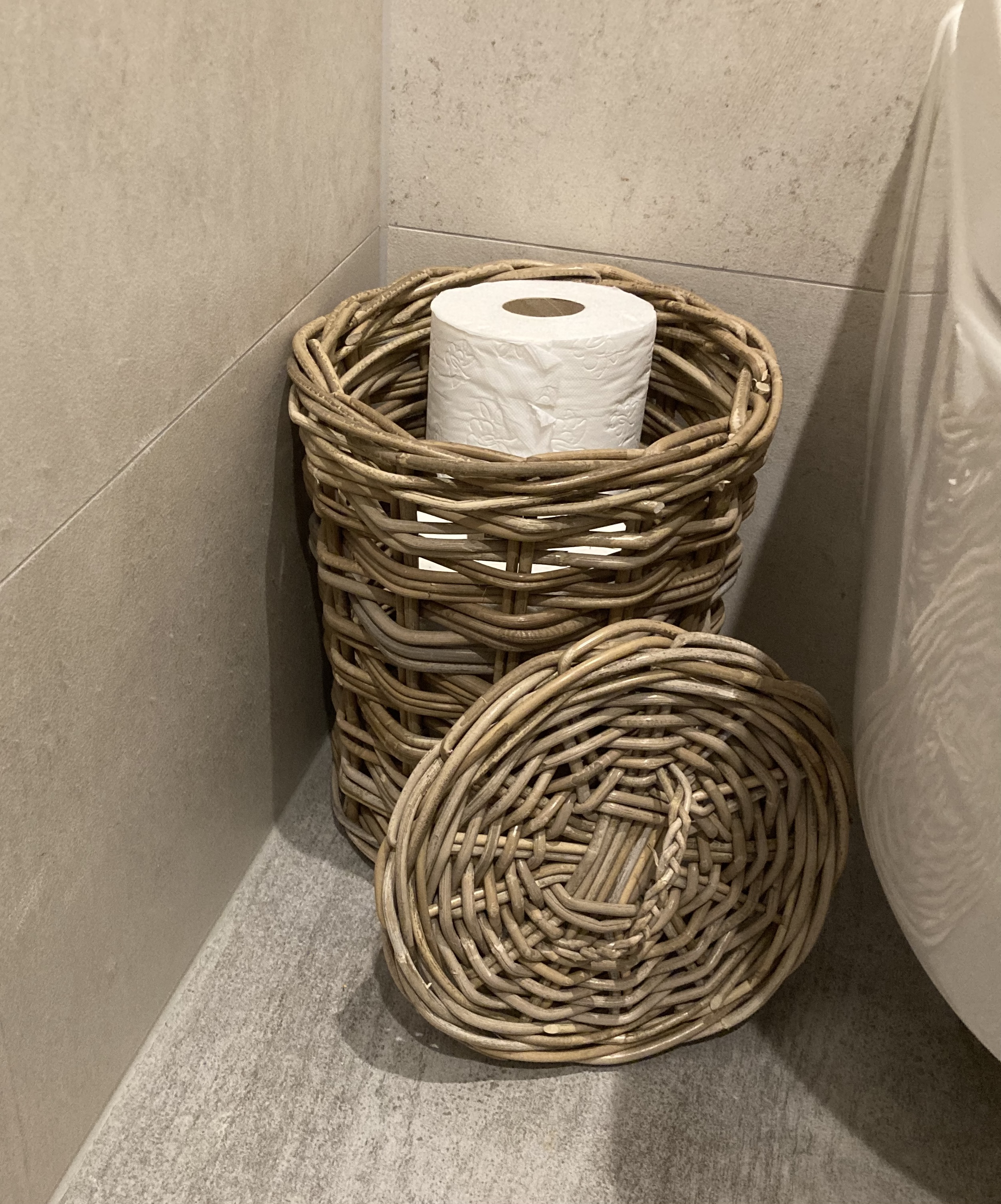 Klein rond mandje met los deksel structuur (25x34cm)
