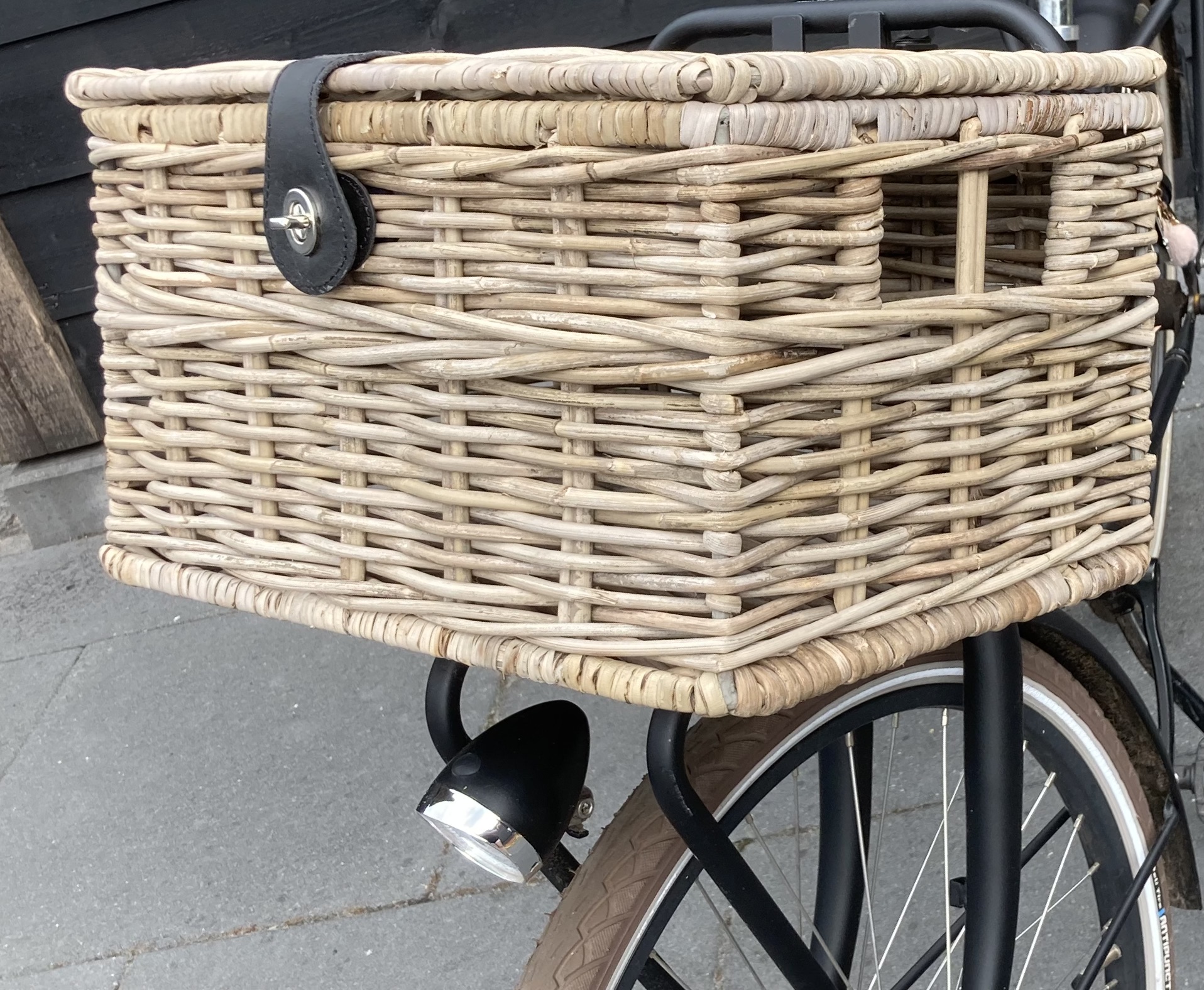 Fietsmand met deksel (42x31x24cm)