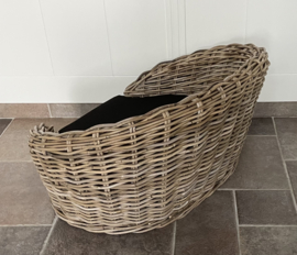 Mittlerer ovaler doppelwandiger Hundekorb (76 x 55 x 40 cm)