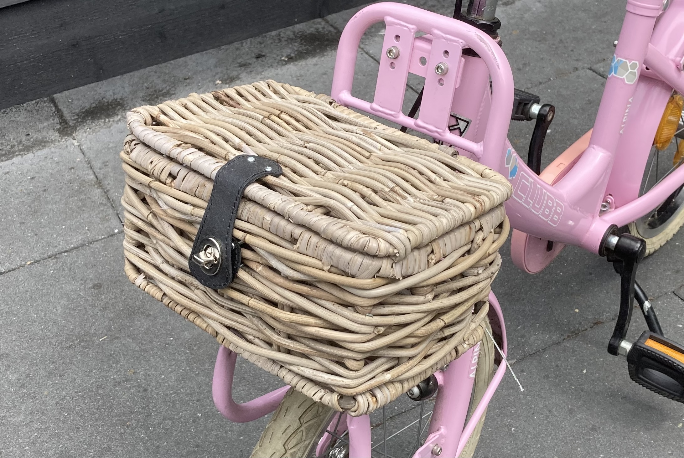 Fietsmandje klein met deksel (27x18x13cm)