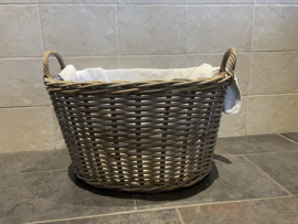 ovaler Wäschekorb mit Griffen (63 x 46 x35)