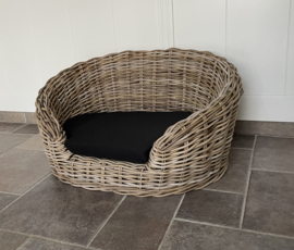 Mittlerer ovaler doppelwandiger Hundekorb (76 x 55 x 40 cm)