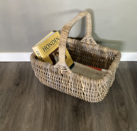 Reading basket with handle (40x30x20cm)