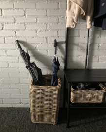 Small square umbrella stand (30x30x45cm​)