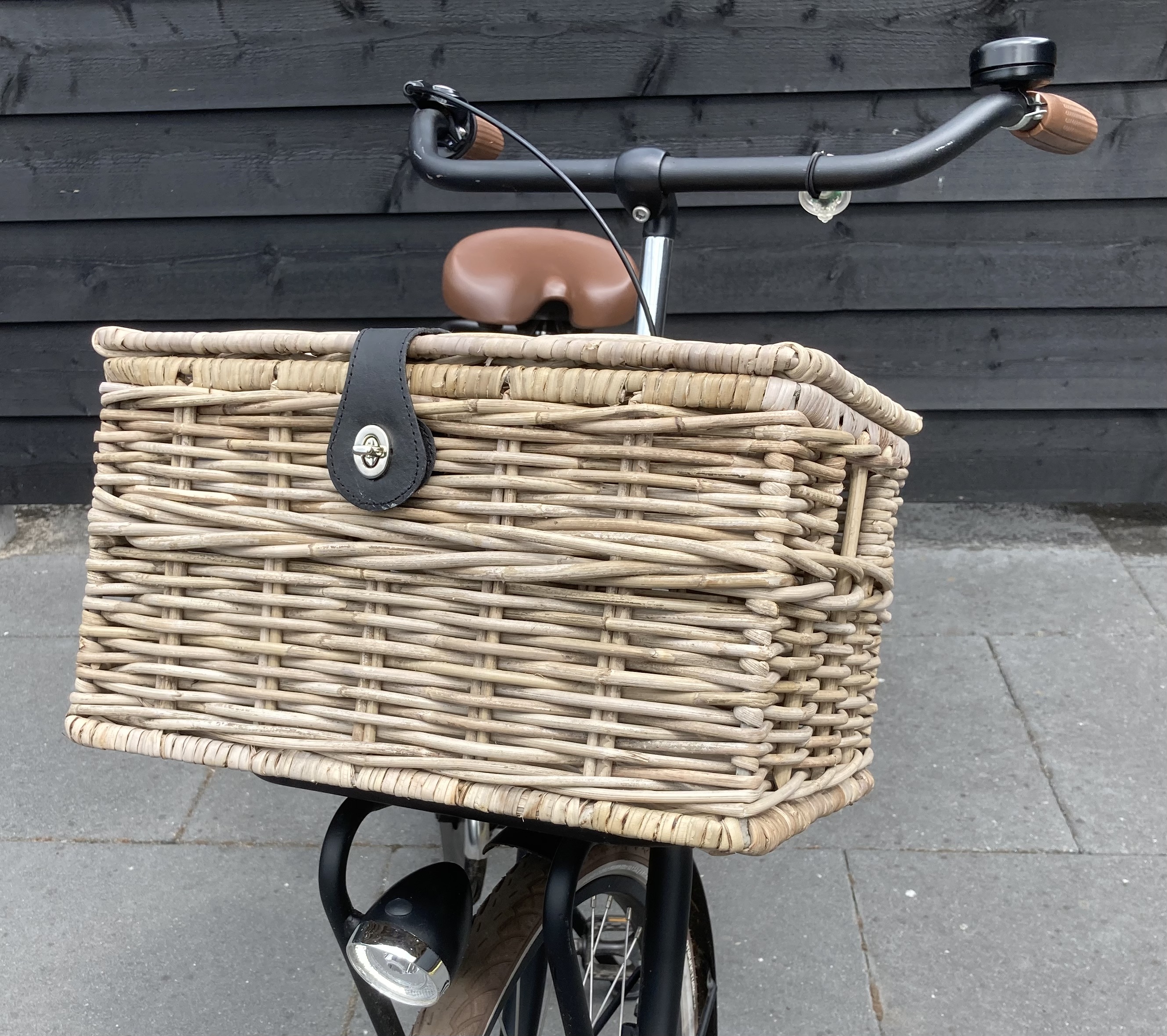 Fietsmand met deksel (42x31x24cm)