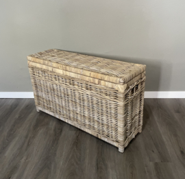 Hoge  opbergmand met klep (95x30x55cm)