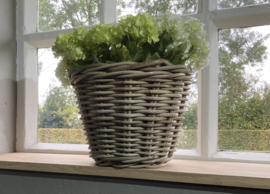 Round window sill basket (29x20cm)