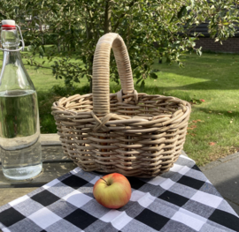 Kleiner offener Picknickkorb mit Henkel (30 x 25 x 16 cm)
