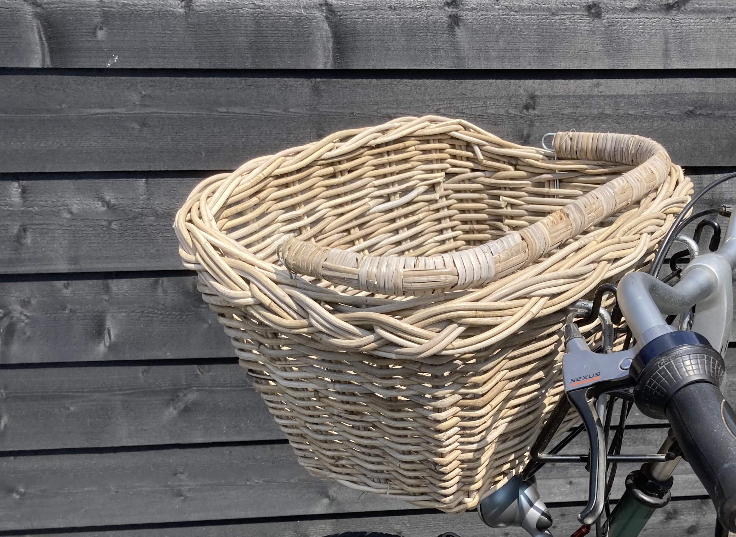 Fietsmand met haken (48x35x30cm)
