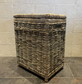 Rechteckiger gepolsterter Wäschekorb (50 x 35 x 65 cm)