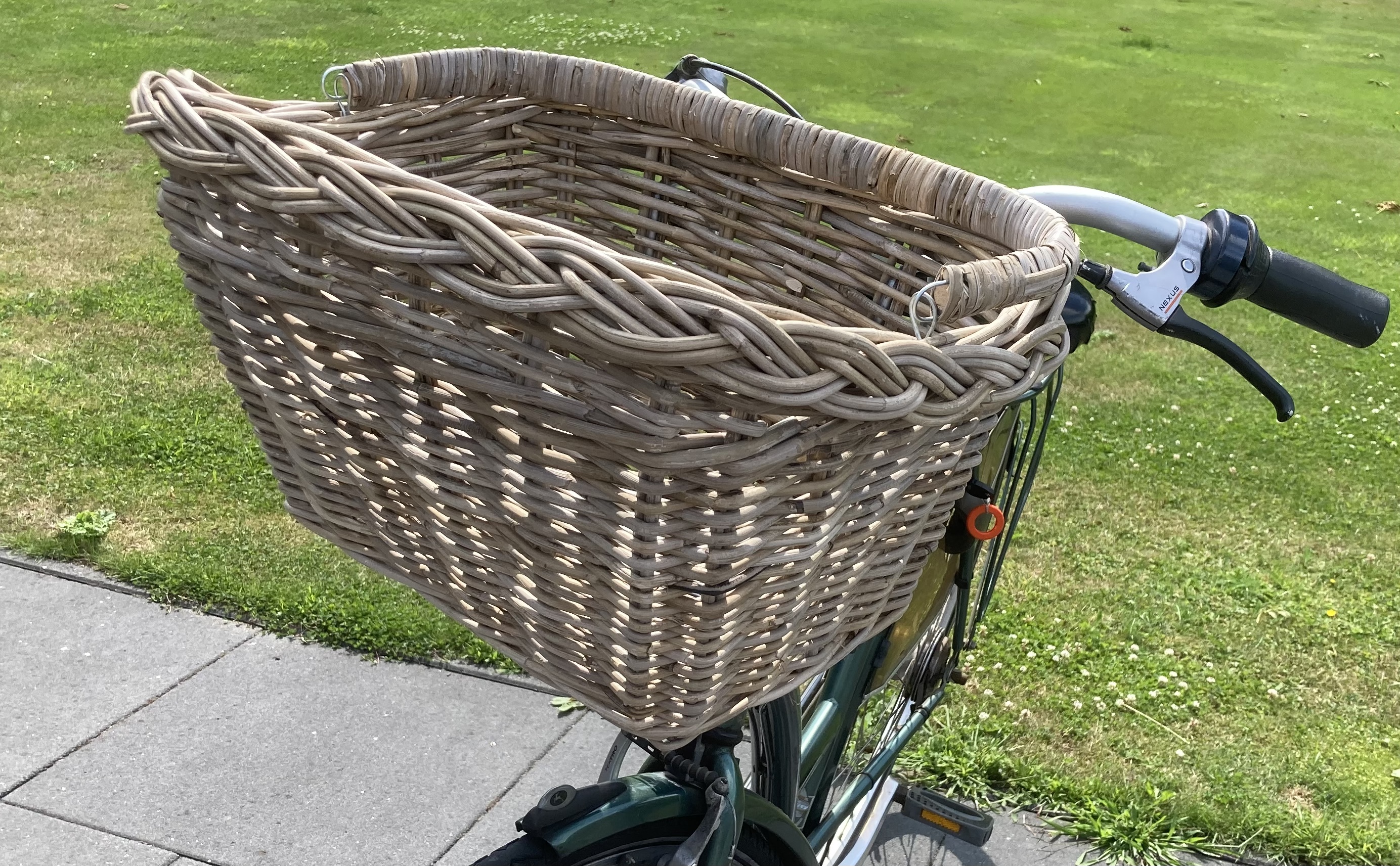 Fietsmand met haken (48x35x30cm)