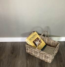 Small reading basket with handle (35x25x15)