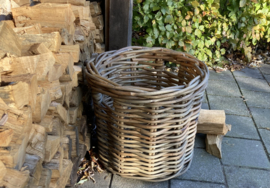 Runder Korb mit grobem Rattanhenkel (58x58x55cm)