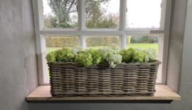 Window sill basket (60x23x20cm)