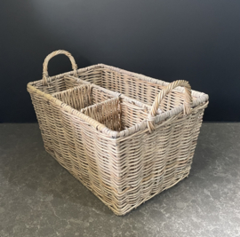 Wicker basket with compartments (30x20x15cm)