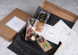 Brievenbuspakketje: Pakketje hartjes en geluk