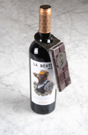 Rode wijn La Béstia Negra + Madagaskar