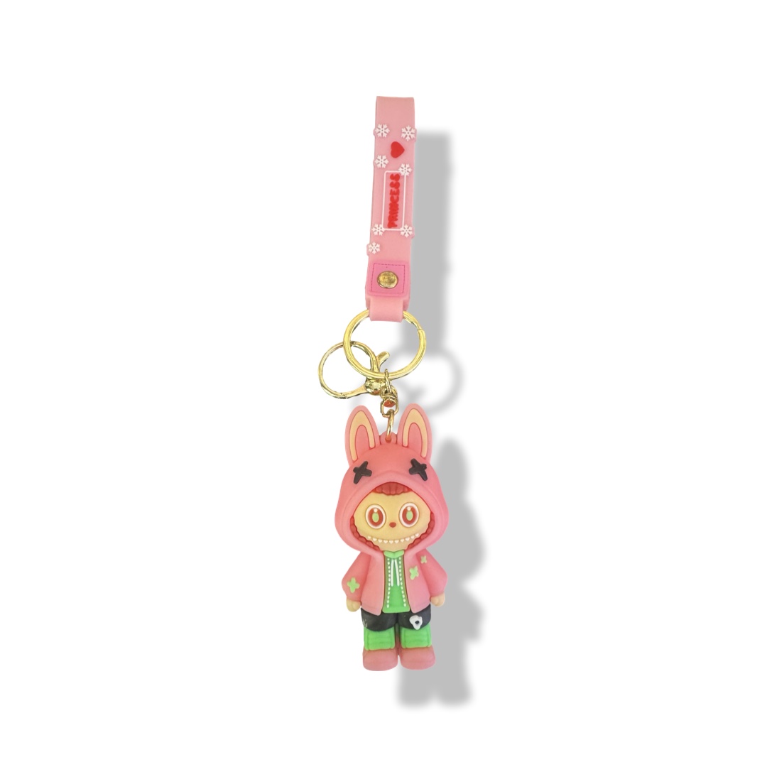 Labubu sleutelhanger Princess met roze jas en groene trui