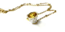 Ketting goud met wit theekopje