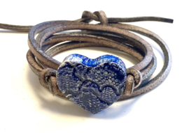 Armband leren veter met Delfts Blauw hart