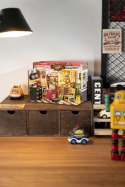 DIY Huisje Garage Workshop, Robotime