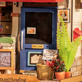 DIY Huisje Corner Bookstore met LED verlichting, Robotime, DG164
