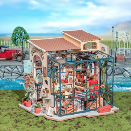 Emily’s Flower Shop, Robotime DG145