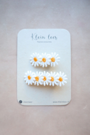 Daisy clip