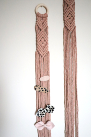 Macramé hanger Roze