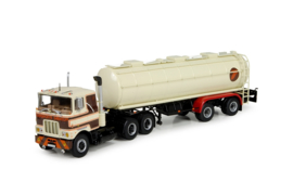 Mack F700 6x4 Sabaton tanktrailer